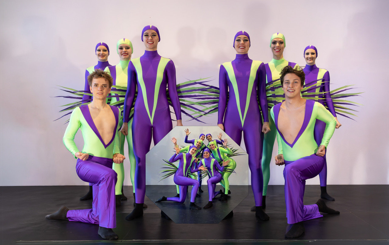 Kir Royal Show Ballet